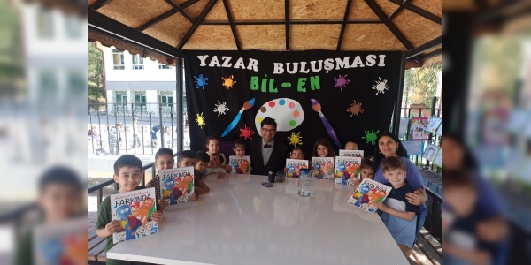 MİNİK ÖĞRENCİLER YAZAR BULUŞMASINDA