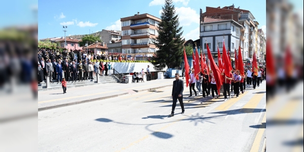 BOZÜYÜK'TE 30 AĞUSTOS COŞKUSU