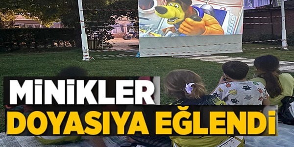 MİNİKLER DOYASIYA EĞLENDİ