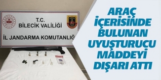 ARAÇ İÇERİSİNDE BULUNAN UYUŞTURUCU MADDEEYİ DIŞARI ATTTI